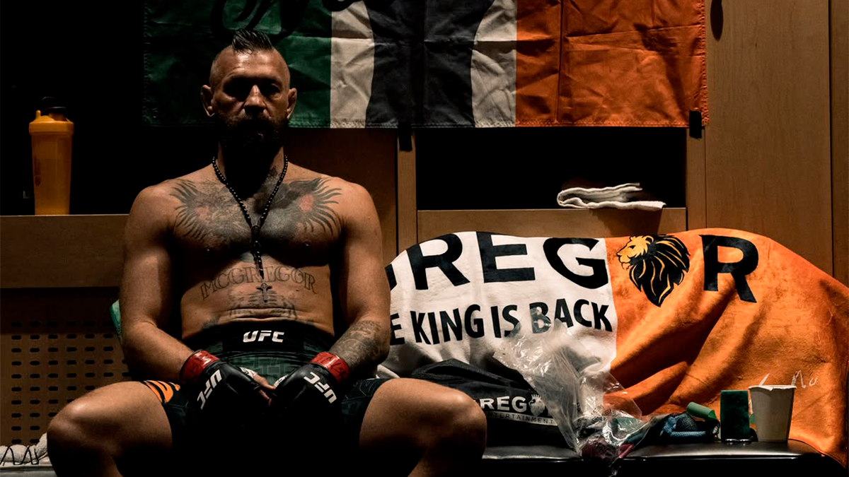 Conor McGregor vuelve a la UFC, pero una lesión frustra su esperado regreso
