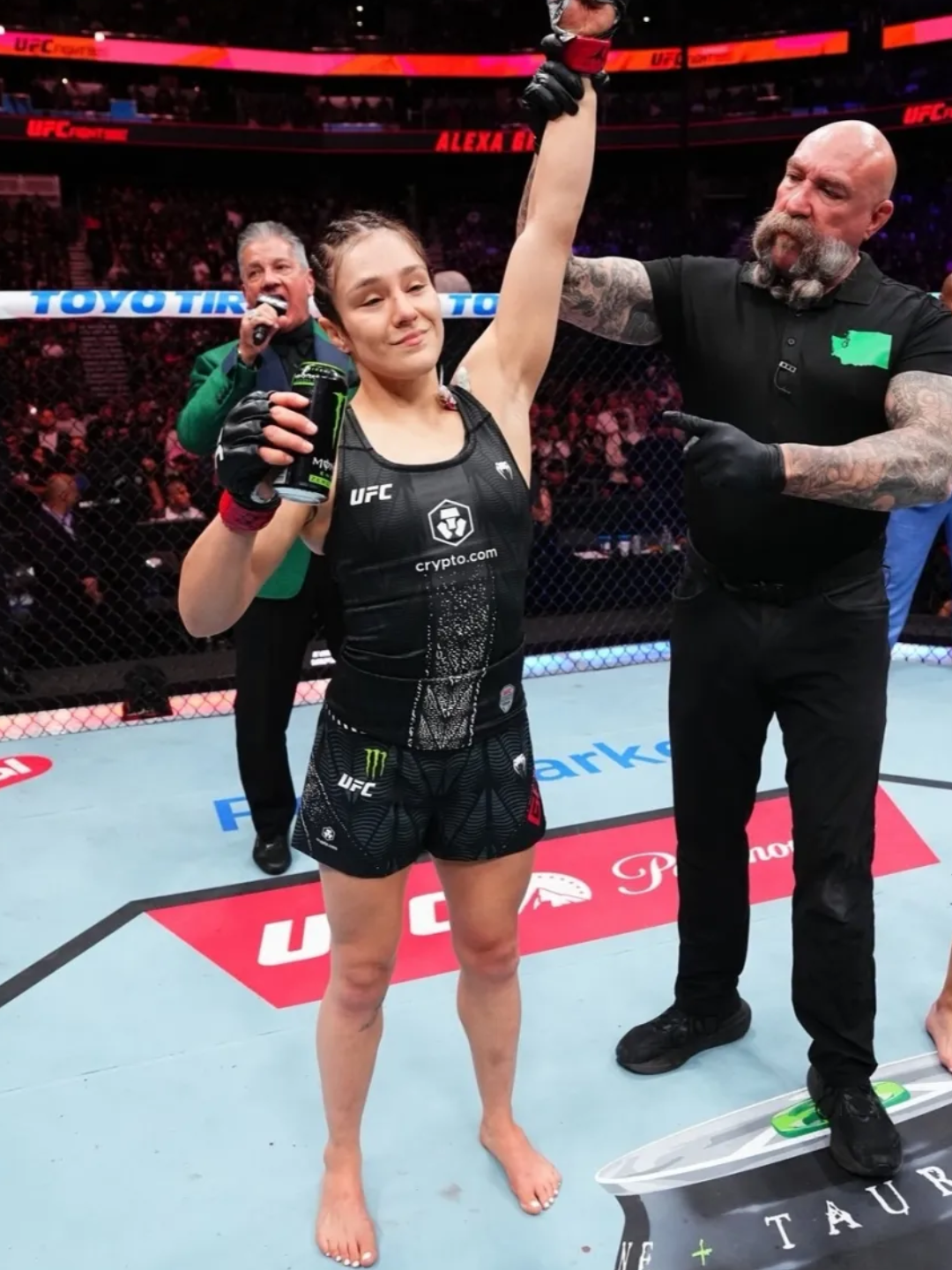 Alexa_gasso_victoria_ufc_Px_Sports