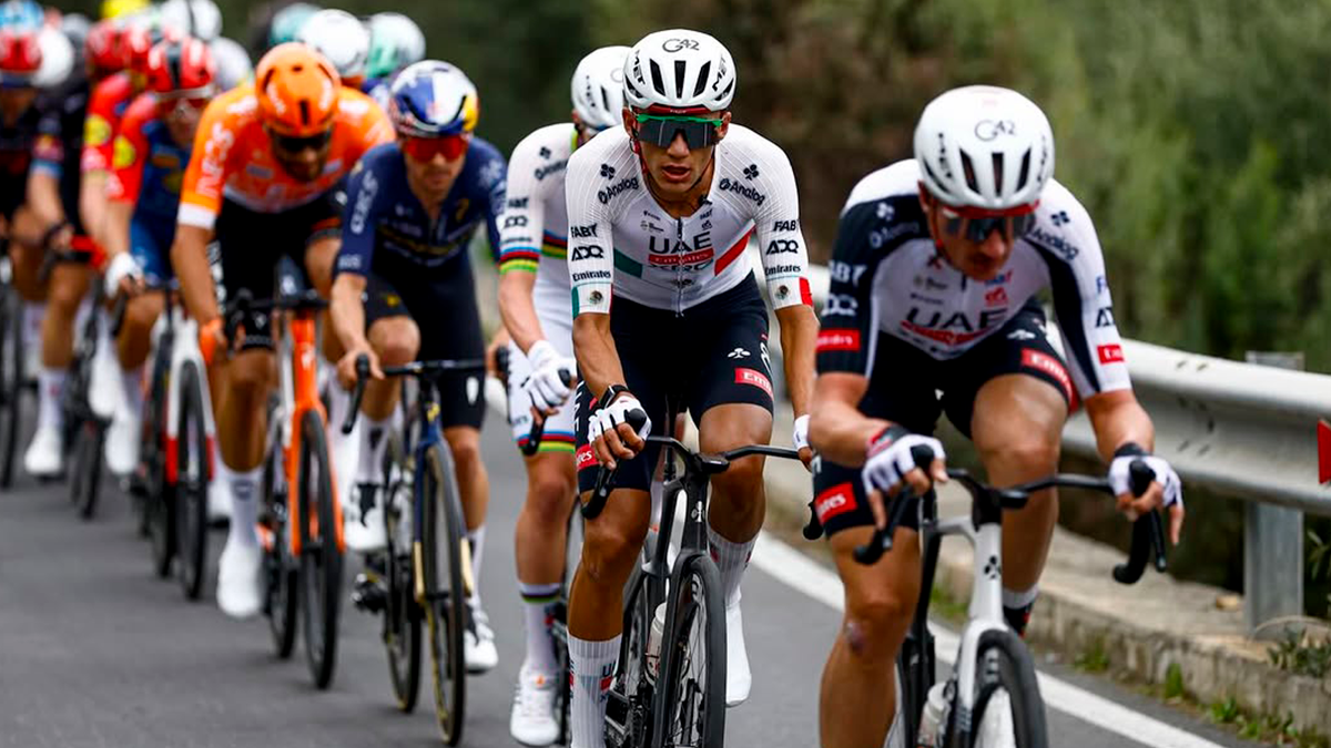 ISAAC DEL TORO, SE MANTIENE COMO LÍDER EN EL TOUR AUVERGNE RHÔNE ALPES