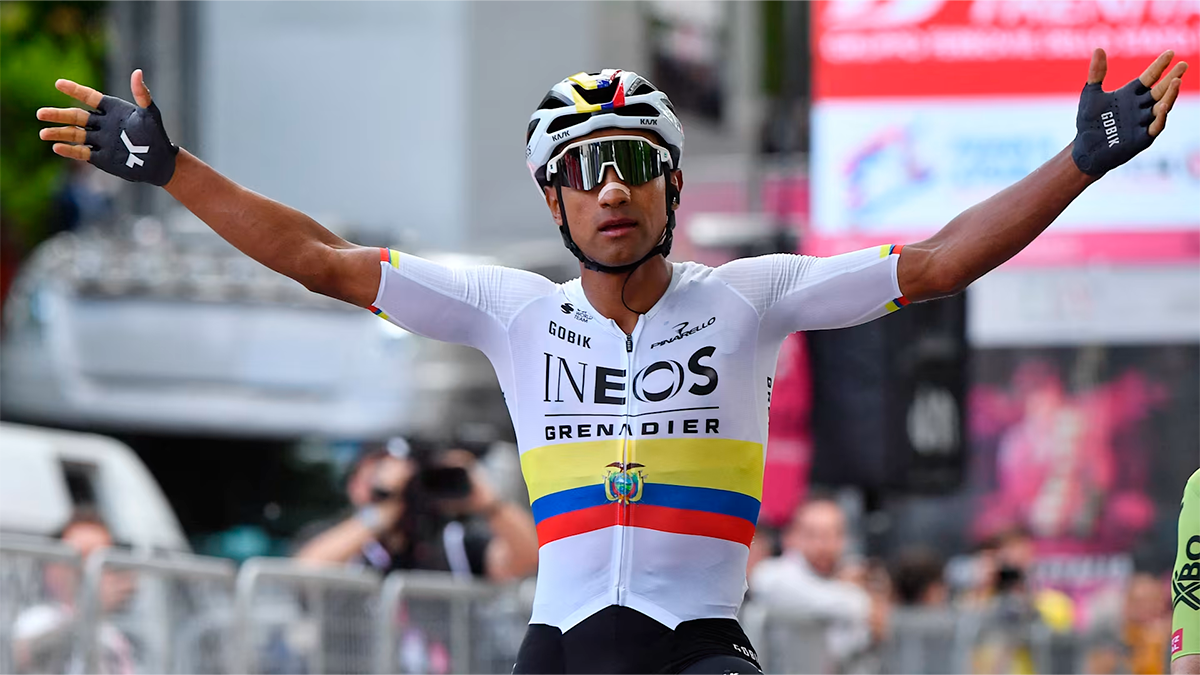 JHONATAN NARVÁEZ SE LLEVA UNA VICTORIA DE ETAPA PARA EL UAE TEAM EMIRATES