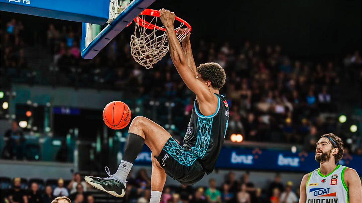 Karim López hace historia al convertirse en el primer mexicano seleccionado en la primera ronda del Draft de la NBA