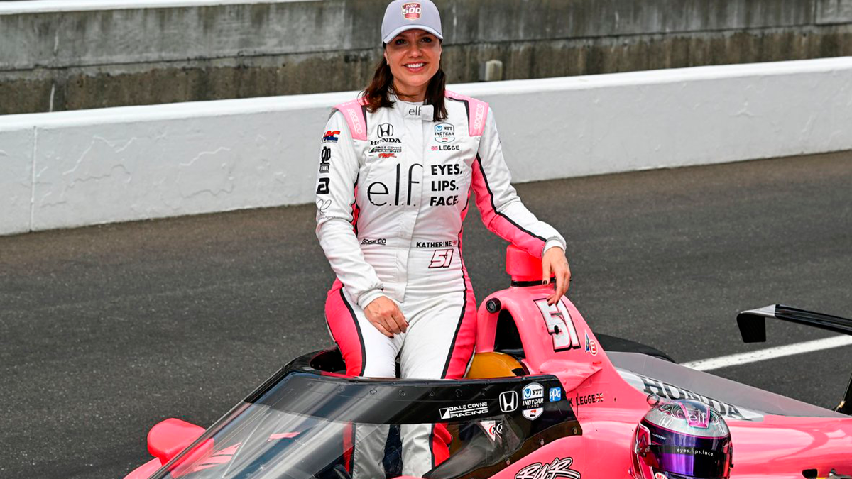 KATHERINE LEGGE, UNA PILOTO QUE DESAFÍA LOS LÍMITES 
