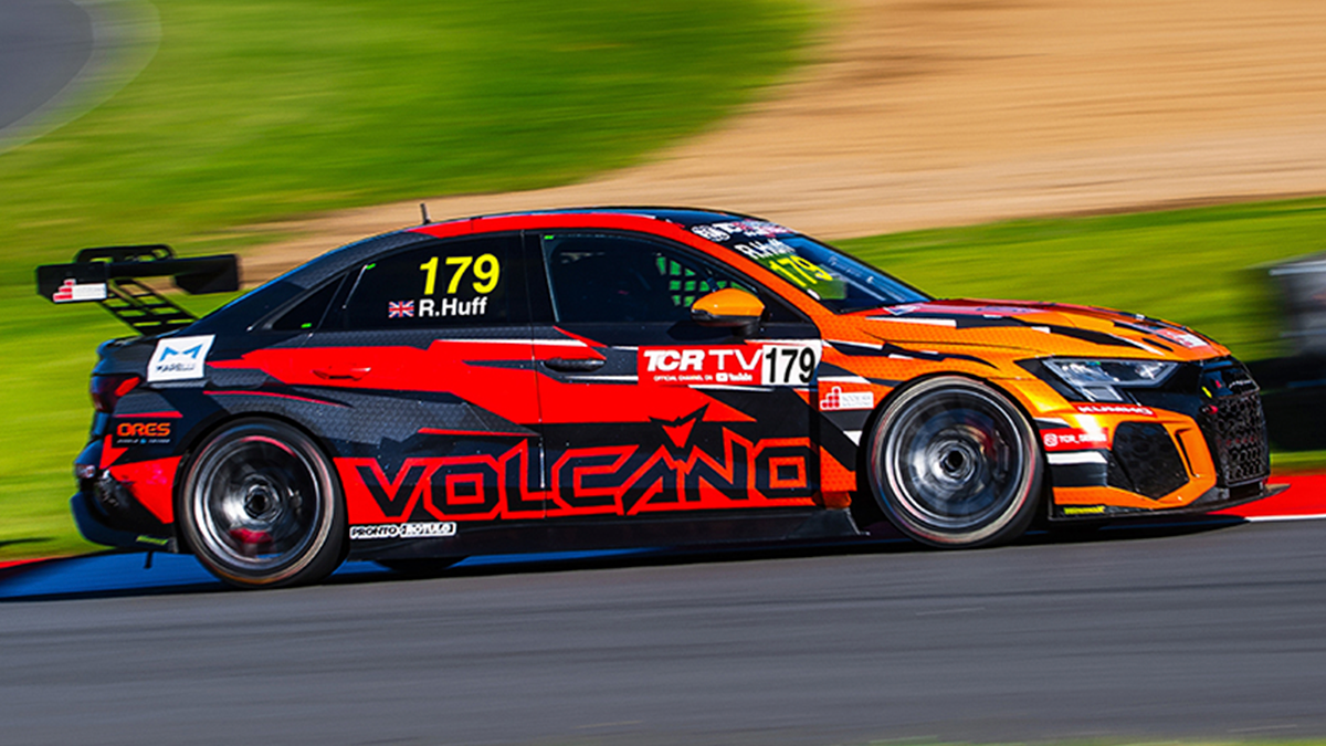 KUMHO FIA TCR WORLD TOUR DIO INICIO EN EL CIRCUITO DE MISANO, ITALIA