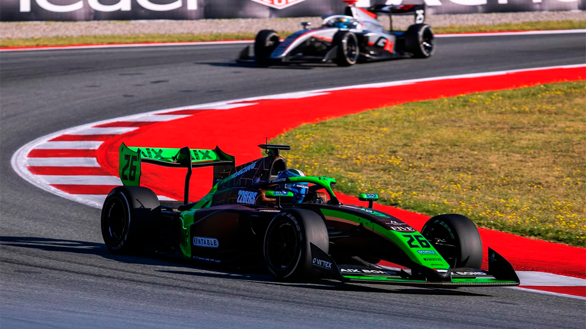 Ricardo Escotto dio un paso importante en su carrera al debutar con AIX Racing en la Fórmula 3